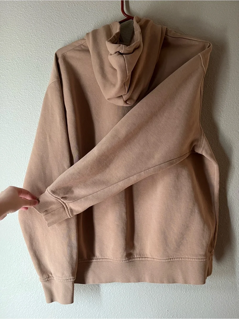 Jordan Pullover Hoodie in Tan